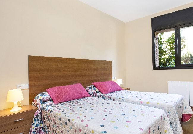Villa à Lloret de Mar -  2LLEV02 -Belle maison pour 8 personnes avec piscine privée située dans un quartier calme proche de la plage Villa à Lloret de Mar -  2LLEV02 -Belle maison pour 8 personnes avec piscine privée située dans un quartier calme proche de la plage
