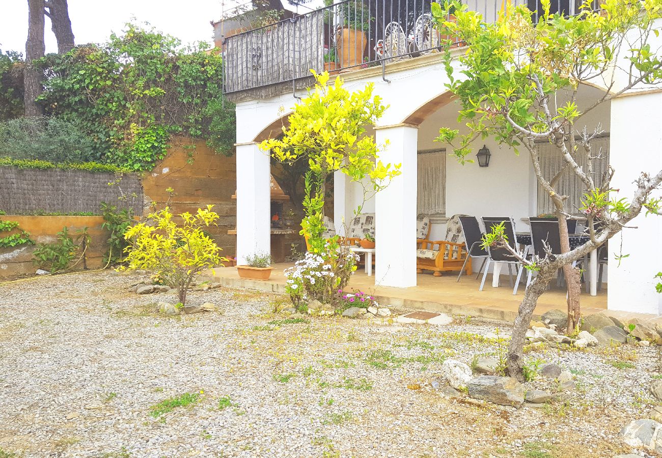 Appartement à Calella de Palafrugell - 1MARIA PL - Appartement simple avec terrasse situé à quelques minutes à pied de la plage tranquille de Calella de Palafrugell