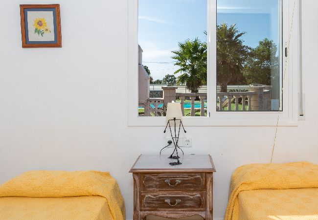 Villa à Lloret de Mar - 2MARIAN01 - Belle maison de 3 chambres avec piscine privée située dans un quartier résidentiel calme