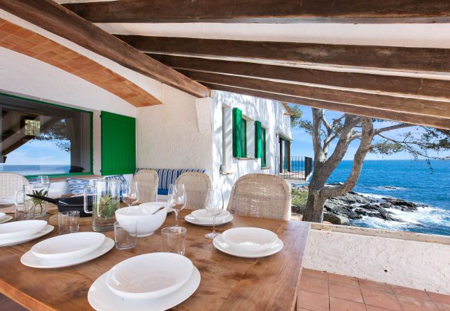 Villa à Llafranc - 1MARINE 01 - Maison avec vue spectaculaire sur la mer située dans une zone privilégiée sur le magnifique sentier côtier  Villa à Llafranc - 1MARINE 01 - Maison avec vue spectaculaire sur la mer située dans une zone privilégiée sur le magnifique sentier côtier