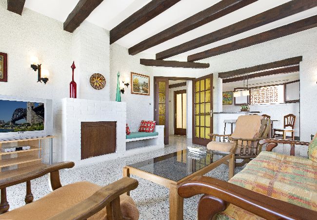 Villa à Blanes - 2MG01 - Maison pour 6 personnes avec jardin et piscine privée située près de la plage de Blanes Villa à Blanes - 2MG01 - Maison pour 6 personnes avec jardin et piscine privée située près de la plage de Blanes