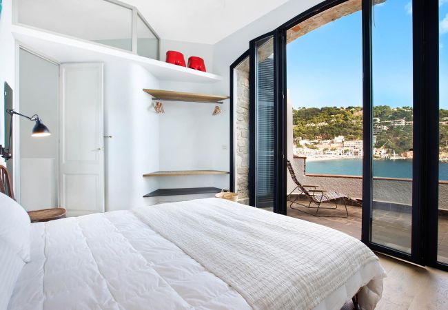 Villa à Llafranc - 1MIRAD 01 - Grande maison rénovée avec beaucoup de goût, avec une vue fantastique sur la mer et un accès direct à la plage de Llafranc Villa à Llafranc - 1MIRAD 01 - Grande maison rénovée avec beaucoup de goût, avec une vue fantastique sur la mer et un accès direct à la plage de Llafranc
