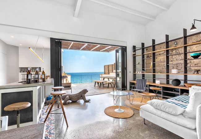 Villa à Llafranc - 1MIRAD 01 - Grande maison rénovée avec beaucoup de goût, avec une vue fantastique sur la mer et un accès direct à la plage de Llafranc Villa à Llafranc - 1MIRAD 01 - Grande maison rénovée avec beaucoup de goût, avec une vue fantastique sur la mer et un accès direct à la plage de Llafranc