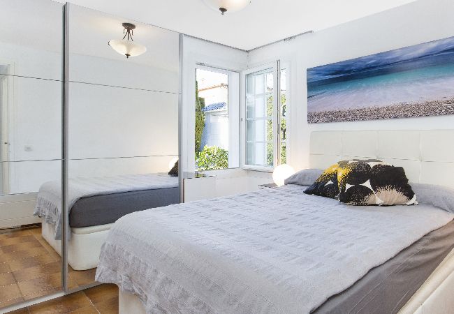 Villa à Blanes - 2MONTEM01 - Belle maison pour 9 personnes avec jardin et piscine privée située près de la plage de Blanes Villa à Blanes - 2MONTEM01 - Belle maison pour 9 personnes avec jardin et piscine privée située près de la plage de Blanes