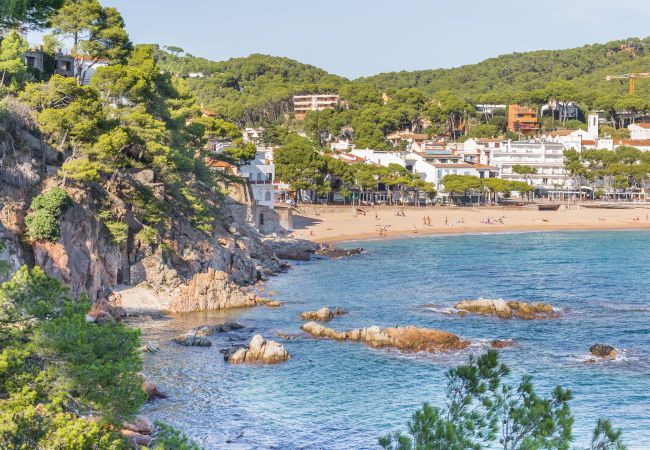 Appartement à Llafranc - 1PAQ01 - Bel appartement situé dans un endroit idyllique sur le front de mer en face de la plage de Llafranc avec une vue magnifique sur la mer! 