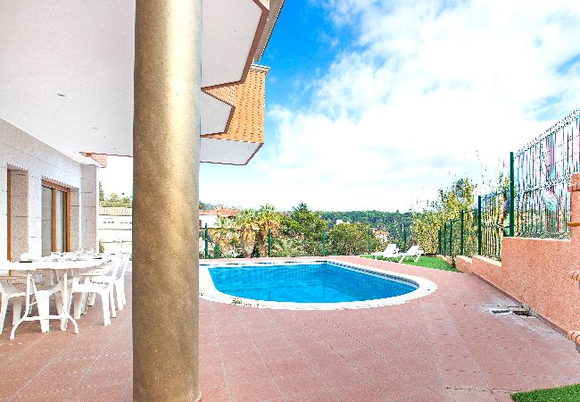 Villa à Lloret de Mar -  2PAU01- Belle maison pour 8 personnes avec piscine privée située près de la plage de Lloret de Mar Villa à Lloret de Mar -  2PAU01- Belle maison pour 8 personnes avec piscine privée située près de la plage de Lloret de Mar