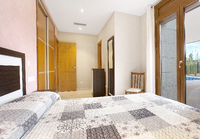 Villa à Lloret de Mar -  2PAU01- Belle maison pour 8 personnes avec piscine privée située près de la plage de Lloret de Mar Villa à Lloret de Mar -  2PAU01- Belle maison pour 8 personnes avec piscine privée située près de la plage de Lloret de Mar