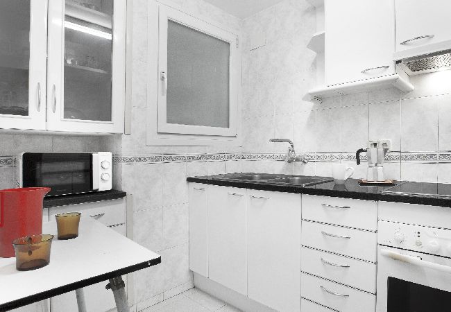Appartement à Llafranc - 1PLG PL - Appartement basique avec 3 chambres à seulement 150 mètres de la plage magnifique de Llafranc, Appartement à Llafranc - 1PLG PL - Appartement basique avec 3 chambres à seulement 150 mètres de la plage magnifique de Llafranc,