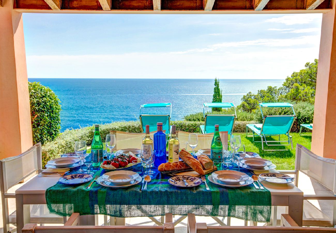 Villa à Palafrugell - 1PINEL 01 - Maison spectaculaire avec piscine privée et vue sur la mer, située à Llafranc