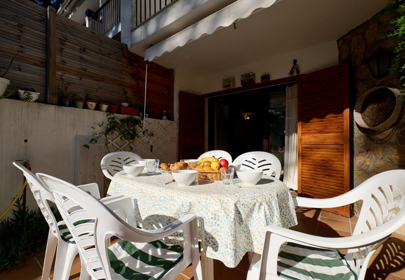 Villa à Calella de Palafrugell - 1PX 65 - Maison confortable pour 8 personnes avec piscine commune à 800m de la plage de Calella de Palafrugell