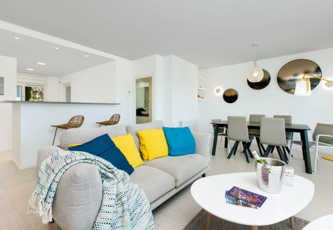 Appartement à Calella de Palafrugell - 1PUIGA 02 - Appartement confortable avec terrasse et vue magnifique sur la mer situé à quelques minutes à pied de la plage de Calella de Palafrugell Appartement à Calella de Palafrugell - 1PUIGA 02 - Appartement confortable avec terrasse et vue magnifique sur la mer situé à quelques minutes à pied de la plage de Calella de Palafrugell