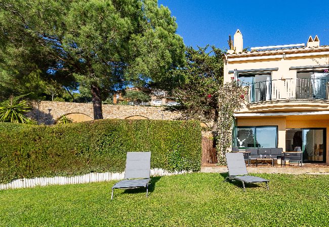 Villa à Llafranc - 1SB 01 - Belle maison avec jardin privé et piscine communautaire près de la plage de Llafranc Villa à Llafranc - 1SB 01 - Belle maison avec jardin privé et piscine communautaire près de la plage de Llafranc