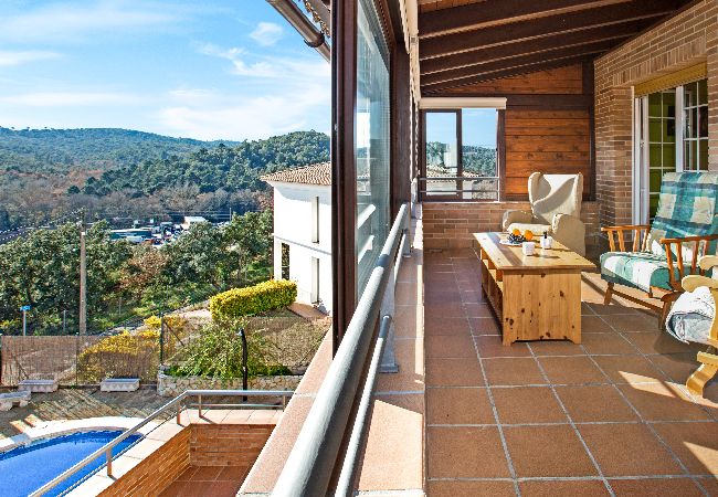 Villa à Vidreres - 2SOT01 - Jolie maison pour 8 personnes avec piscine privée située dans un quartier résidentiel calme Villa à Vidreres - 2SOT01 - Jolie maison pour 8 personnes avec piscine privée située dans un quartier résidentiel calme