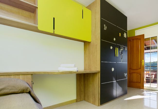 Villa à Vidreres - 2SOT01 - Jolie maison pour 8 personnes avec piscine privée située dans un quartier résidentiel calme Villa à Vidreres - 2SOT01 - Jolie maison pour 8 personnes avec piscine privée située dans un quartier résidentiel calme