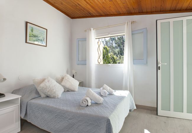 Villa à Lloret de Mar -  2TOR22 - Maison de 4 chambres avec piscine privée située dans un quartier calme à seulement 7 km de la plage de Lloret de Mar Villa à Lloret de Mar -  2TOR22 - Maison de 4 chambres avec piscine privée située dans un quartier calme à seulement 7 km de la plage de Lloret de Mar
