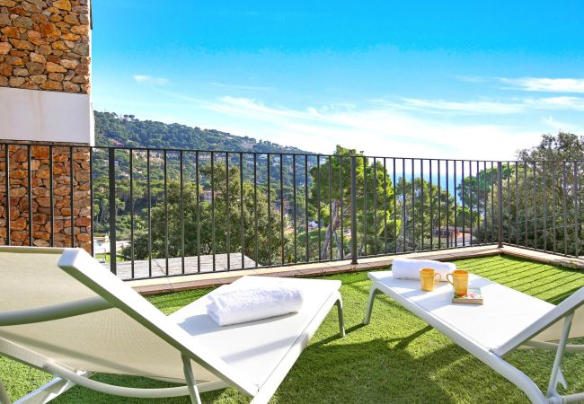Villa à Llafranc - 1ESQ 01 - Maison de 6 chambres avec jardin et piscine privée située à Llafranc à 800m de la plage Villa à Llafranc - 1ESQ 01 - Maison de 6 chambres avec jardin et piscine privée située à Llafranc à 800m de la plage