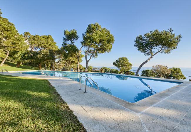 Villa à Llafranc - 1FAR01 - Belle et confortable maison avec piscine commune située à Llafranc, à 1200 m de la plag