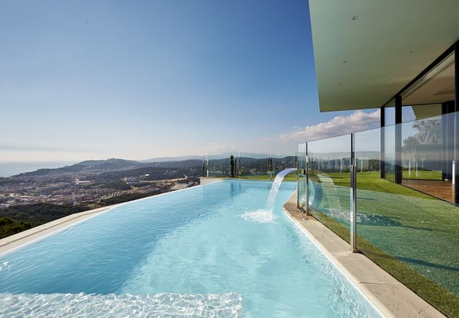 Villa à Lloret de Mar - Can Iberia - Spectaculaire villa de style contemporain à Lloret de Mar Villa à Lloret de Mar - Can Iberia - Spectaculaire villa de style contemporain à Lloret de Mar