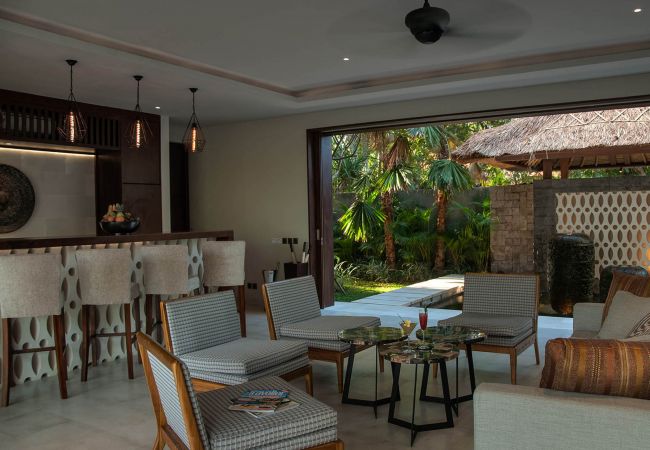 Villa à Mengwi -  Seseh Beach Villa II. - Villa de luxe en bord de mer à Bali  Villa à Mengwi -  Seseh Beach Villa II. - Villa de luxe en bord de mer à Bali