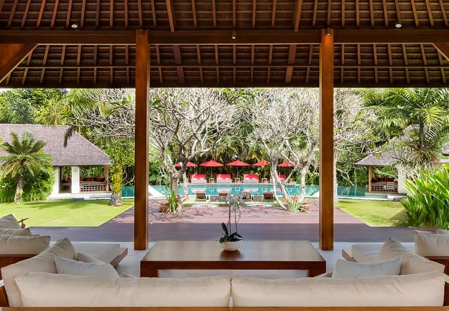 Villa à Canggu - The beji - Maison de luxe près de la plage à Bali Villa à Canggu - The beji - Maison de luxe près de la plage à Bali