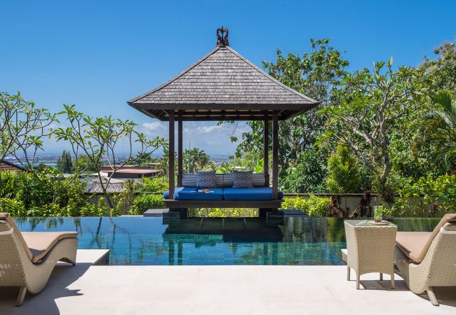Villa à Kuta - Adenium - Villa avec piscine près de la plage à Bali