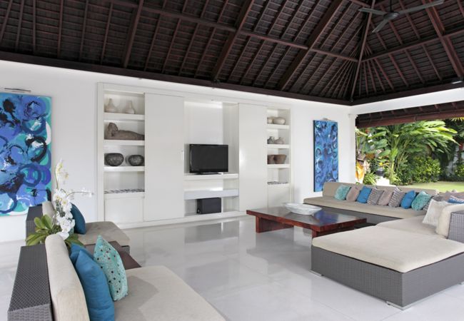Villa à Canggu - Asante - Villa avec piscine près de la plage à Bali Villa à Canggu - Asante - Villa avec piscine près de la plage à Bali