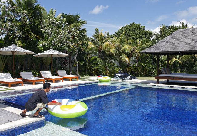 Villa à Canggu - Asante - Villa avec piscine près de la plage à Bali