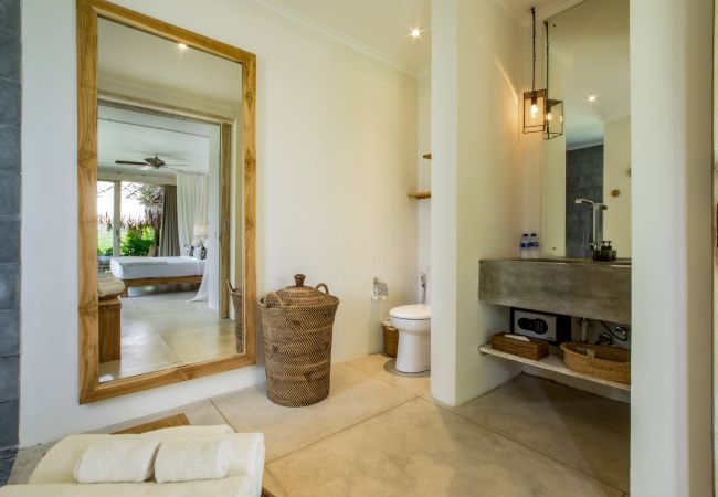 Villa à Kerobokan - Alea Estate - Maison spectaculaire pour 18 personnes avec piscine à Bali Villa à Kerobokan - Alea Estate - Maison spectaculaire pour 18 personnes avec piscine à Bali