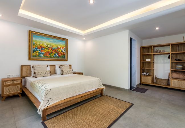 Villa à Seminyak - Ambalika- Maison de 3 chambres avec piscine près de la plage de Bali Villa à Seminyak - Ambalika- Maison de 3 chambres avec piscine près de la plage de Bali