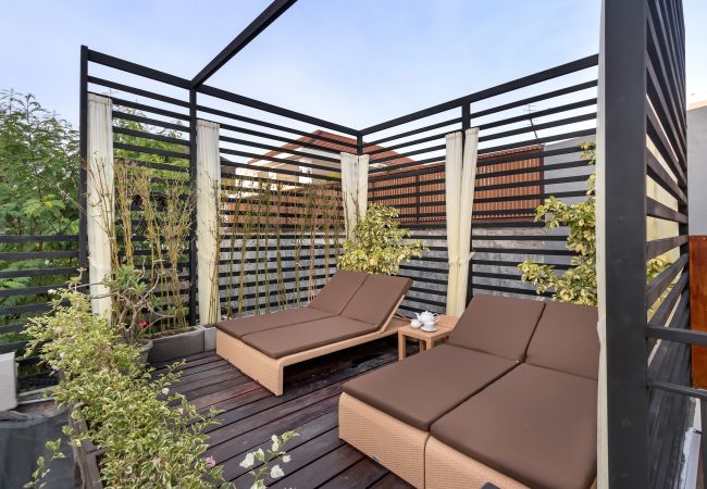 Villa à Kerobokan - Amrina- Maison 3 chambres avec piscine à Bali Villa à Kerobokan - Amrina- Maison 3 chambres avec piscine à Bali