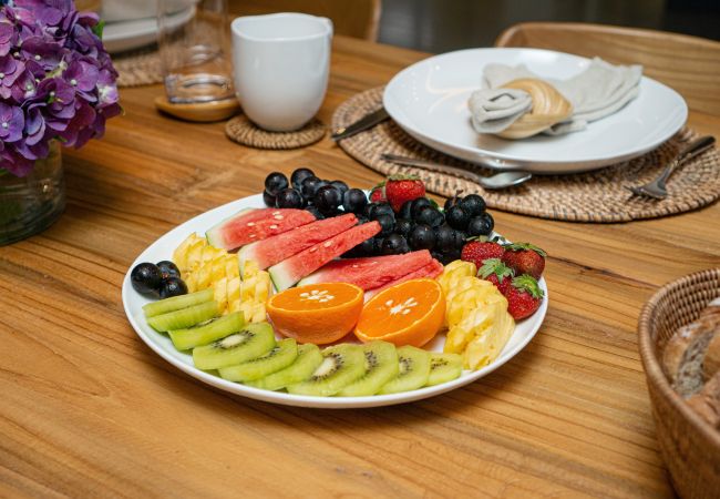 Villa à Kerobokan - Castil di Udara - Villa de 4 chambres avec piscine à Bali Villa à Kerobokan - Castil di Udara - Villa de 4 chambres avec piscine à Bali