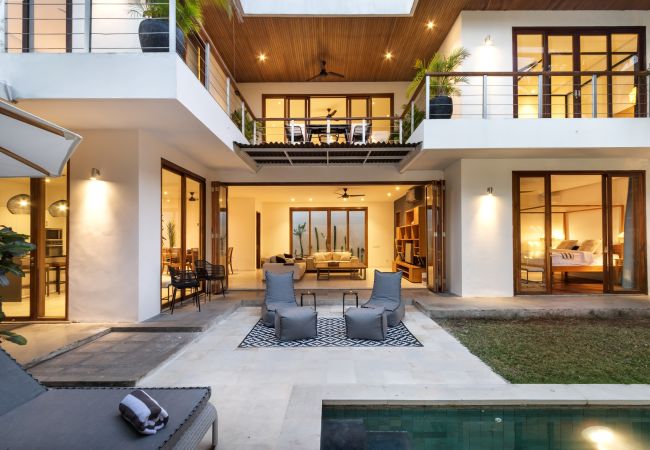 Villa à Seminyak - Cinta 1 - Spectaculaire villa de 3 chambres avec piscine près de la plage de Bali