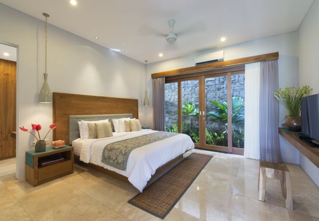 Villa à Seminyak - Sanook - Jolie maison de 4 chambres avec piscine à Bali Villa à Seminyak - Sanook - Jolie maison de 4 chambres avec piscine à Bali