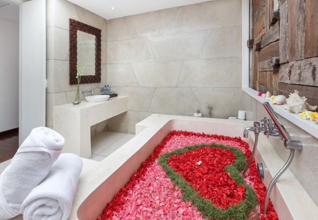 Villa à Seminyak - The Chands one A - Villa d'une chambre en première ligne avec une belle vue sur le mer de Bali Villa à Seminyak - The Chands one A - Villa d'une chambre en première ligne avec une belle vue sur le mer de Bali