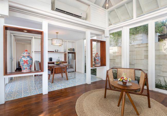 Villa à Seminyak - The Chands one A - Villa d'une chambre en première ligne avec une belle vue sur le mer de Bali Villa à Seminyak - The Chands one A - Villa d'une chambre en première ligne avec une belle vue sur le mer de Bali