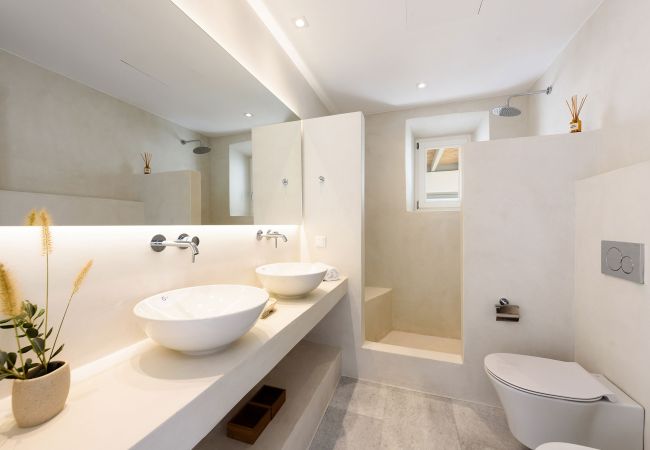 Villa à Paros - Maison spectaculaire pour 14 personnes avec de belles vues sur la mer près de Golden Beach Villa à Paros - Maison spectaculaire pour 14 personnes avec de belles vues sur la mer près de Golden Beach