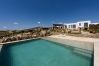 Villa à Paros - Bellevue - Belle maison pour 8 personnes avec vue imprenable sur la mer près de la plage de Grèce à Paros Villa à Paros - Bellevue - Belle maison pour 8 personnes avec vue imprenable sur la mer près de la plage de Grèce à Paros