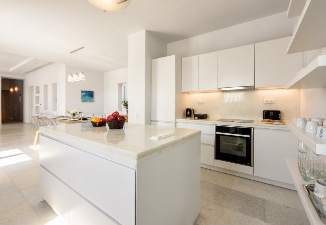 Villa à Paros - Electra -Villa pour 10 personnes avec de belles vues sur la mer à Paros Villa à Paros - Electra -Villa pour 10 personnes avec de belles vues sur la mer à Paros