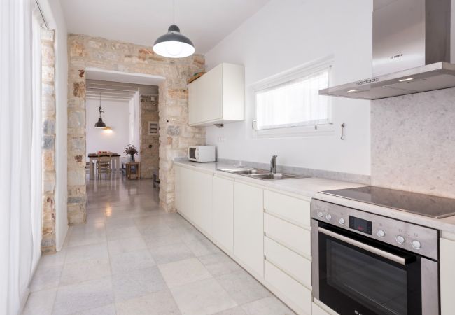 Villa à Paros - Eridan - Maison spectaculaire pour 8 avec piscine et belles vues sur la mer en Grèce Villa à Paros - Eridan - Maison spectaculaire pour 8 avec piscine et belles vues sur la mer en Grèce